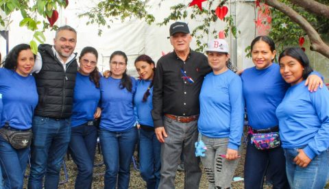 ¡Celebración especial para todas las mamás de BUSSCAR!